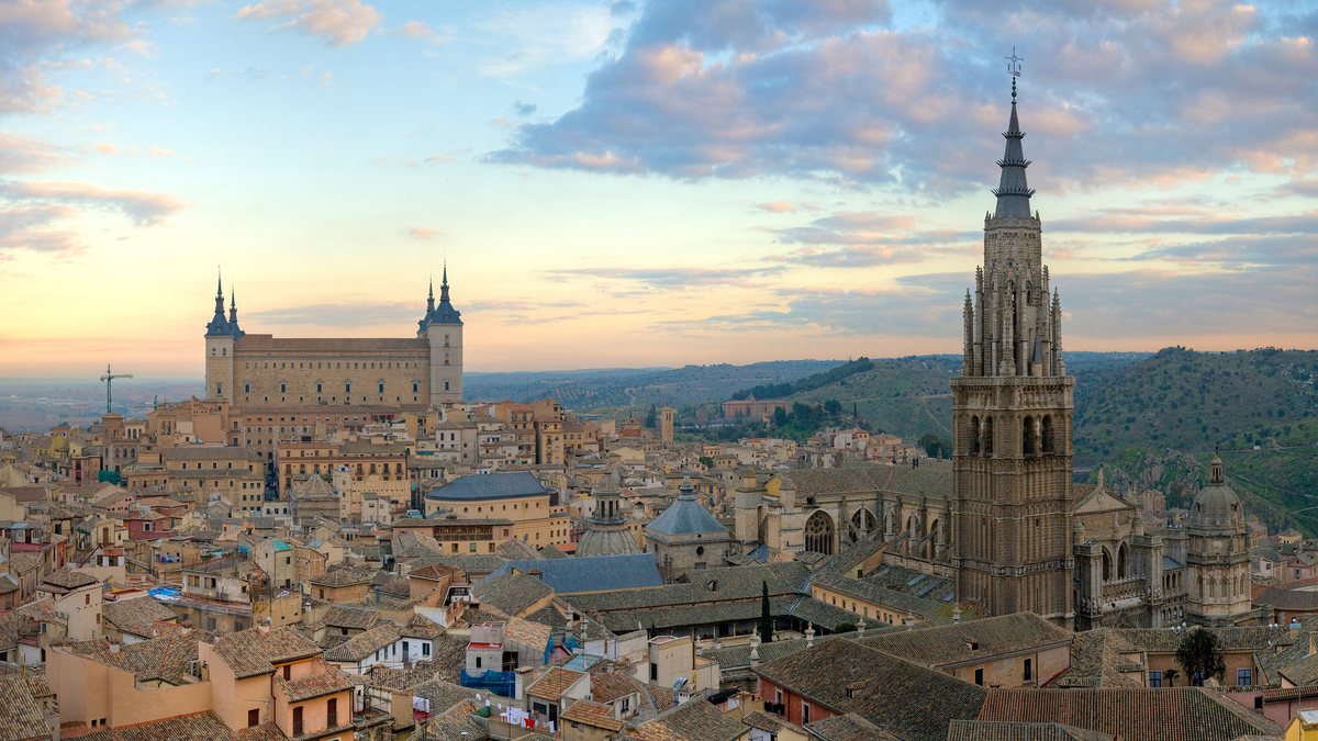 Luxury Day Trips From Madrid: Toledo, Segovia, Ávila & El Escorial