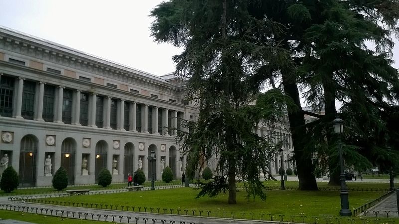 10 Best Places to Visit in Madrid & How to Get There